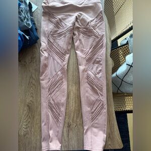 Alo Pink leggings